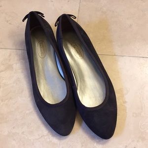 Talbots Grey Suede Flats